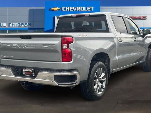 New 2026 Chevrolet Silverado 1500 LT image 18