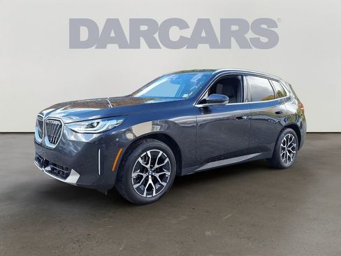 Certified 2025 BMW X3 xDrive30i w/ Convenience Package image 3