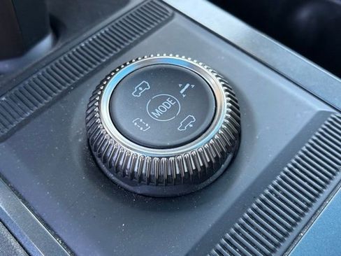 Used 2025 GMC Hummer EV 2X image 25