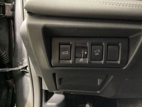 Certified 2023 Subaru Outback Limited image 20