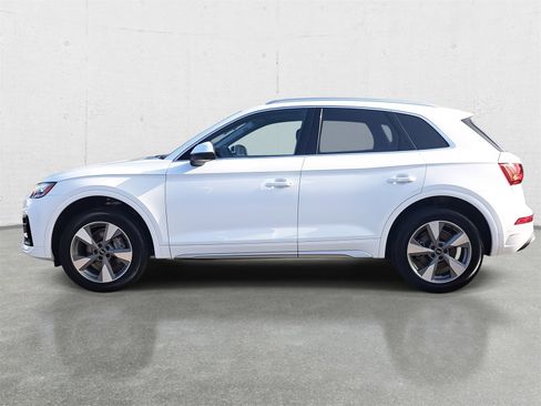 Used 2023 Audi Q5 2.0T Premium Plus w/ Premium Plus Package image 8