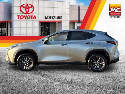 Used 2024 Lexus NX 350 AWD image 2