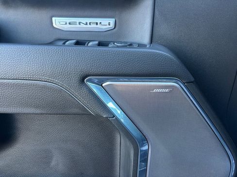 Used 2023 GMC Sierra 1500 Denali w/ Denali Reserve Package image 19