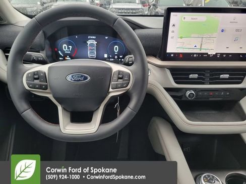 New 2026 Ford Explorer Active w/ Active Comfort Package image 3