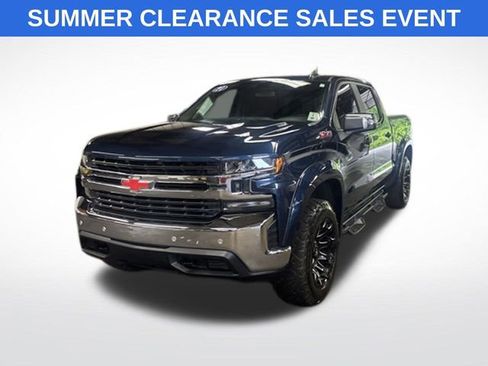 Used 2021 Chevrolet Silverado 1500 LT AWD/4WD image 2