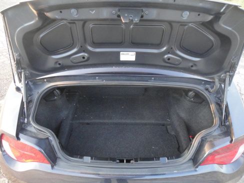 Used 2006 BMW Z4 3.0i image 13