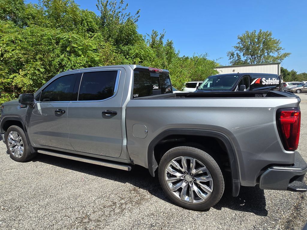 Used 2025 GMC Sierra 1500 Denali AWD/4WD image 4
