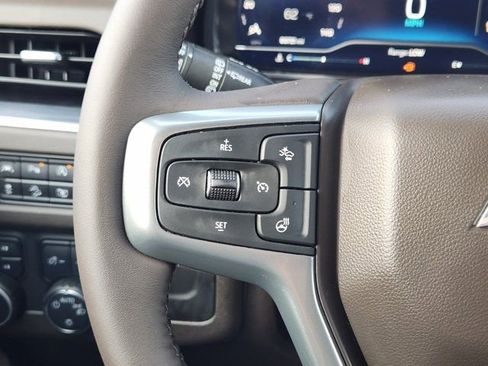 Used 2022 Chevrolet Tahoe Z71 w/ Luxury Package image 28