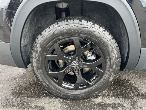 New 2026 Volkswagen Atlas Peak Edition AWD/4WD image 30