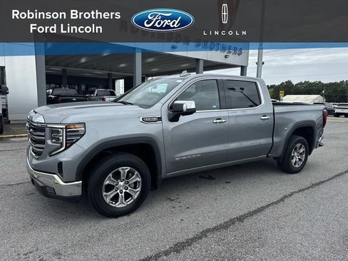 Used 2024 GMC Sierra 1500 SLT RWD image 1