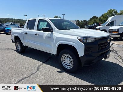 New 2025 Chevrolet Colorado W/T w/ WT Convenience Package II
