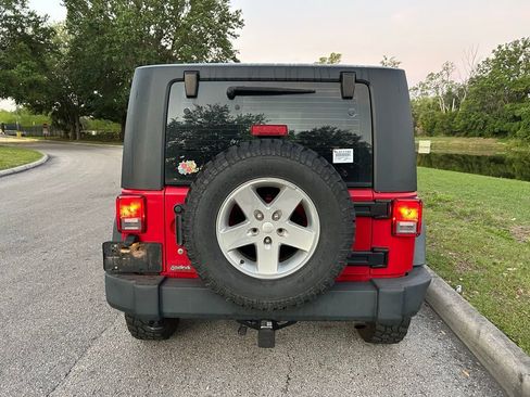 Used 2014 Jeep Wrangler Sport image 4