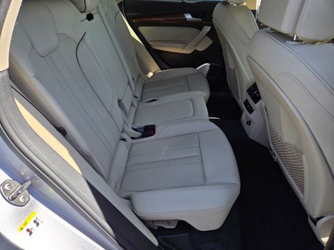Used 2023 Audi Q5 2.0T Premium Plus w/ Premium Plus Package AWD/4WD image 20