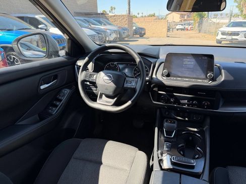 Used 2025 Kia K4 FWD image 36