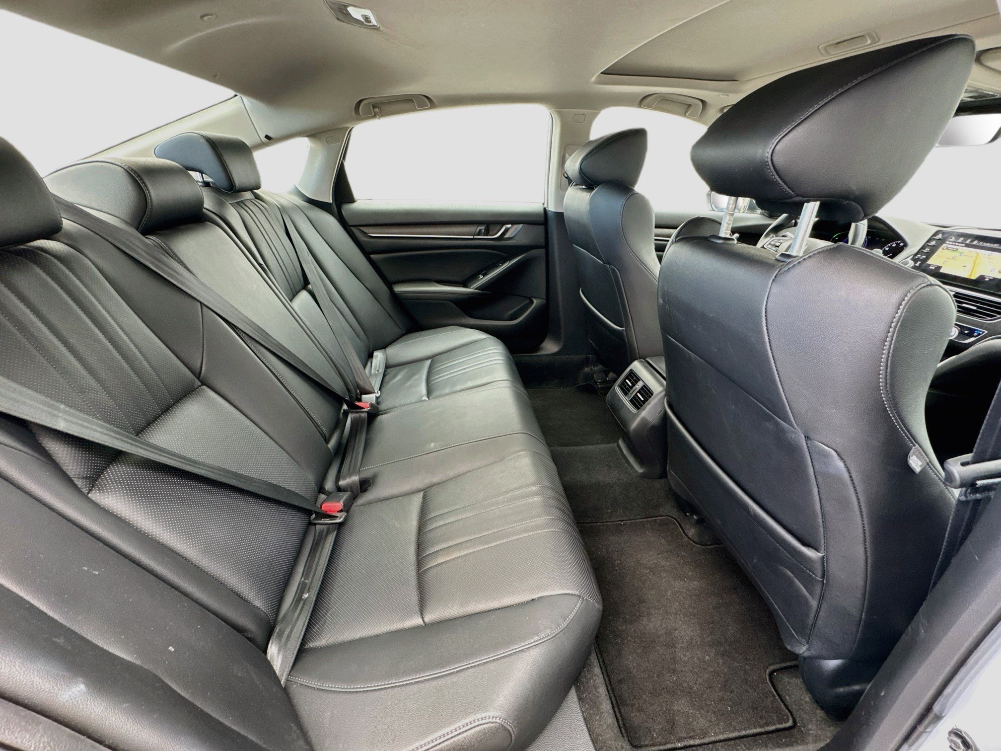 Used 2019 Honda Accord Touring image 19