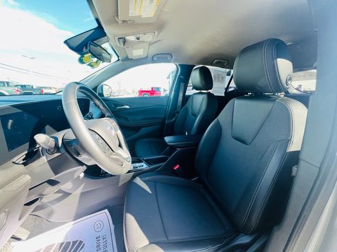 Used 2025 Buick Encore GX Preferred image 19