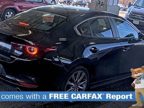 Used 2024 MAZDA MAZDA3 s image 2