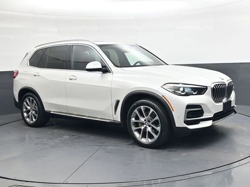 Used 2023 BMW X5 sDrive40i image 2