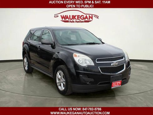 Used 2015 Chevrolet Equinox LS FWD image 2