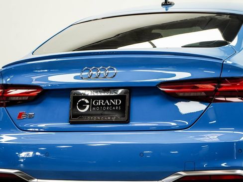 Used 2022 Audi S5 Premium Plus image 13