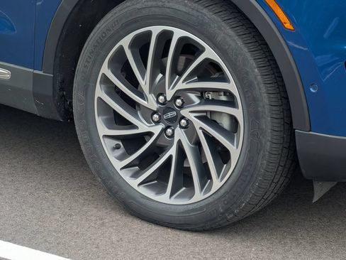 Used 2020 Lincoln Nautilus Reserve w/ Equipment Group 201A AWD/4WD image 5