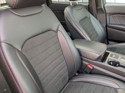 Used 2023 Ford Edge ST-Line AWD/4WD image 30