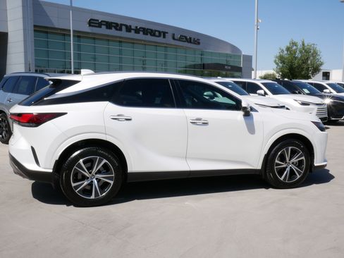 Used 2025 Lexus RX 350 Premium FWD image 11