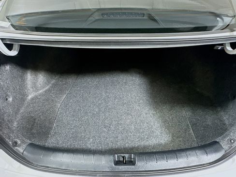 Used 2015 Honda Accord Touring image 28