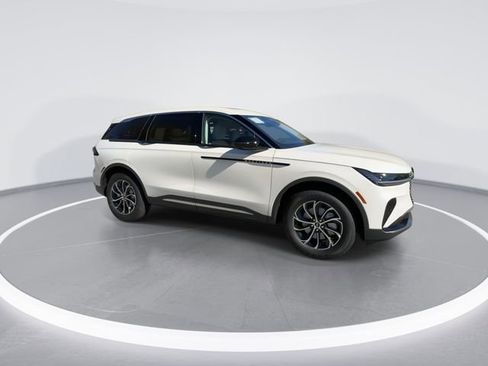 New 2026 Lincoln Nautilus Premier w/ Equipment Group 102A image 2