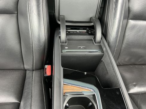 Used 2016 Volvo XC90 T6 Inscription w/ Vision Package AWD/4WD image 28