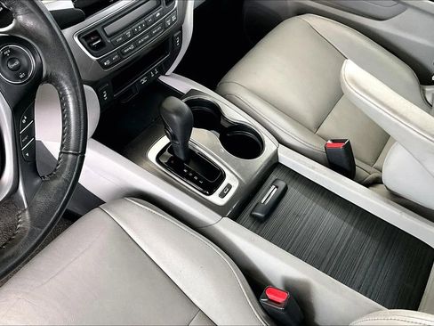 Used 2016 Honda Pilot EX-L image 15