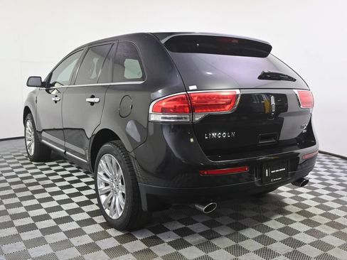 Used 2014 Lincoln MKX AWD w/ Equipment Group 102A image 4