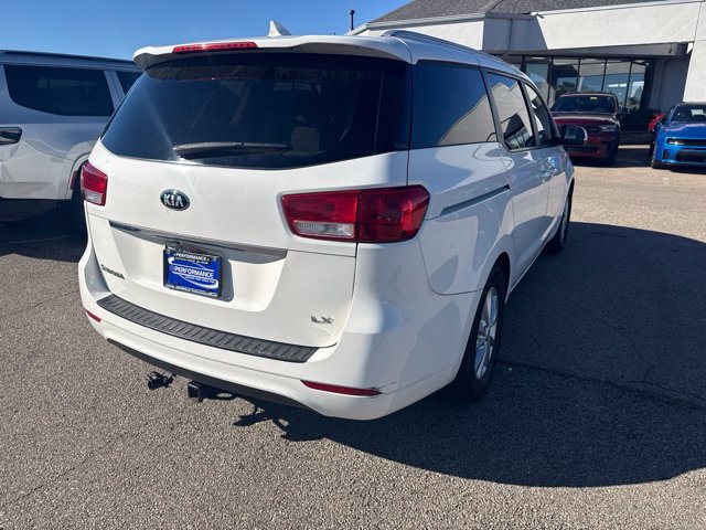 Used 2016 Kia Sedona LX FWD image 6