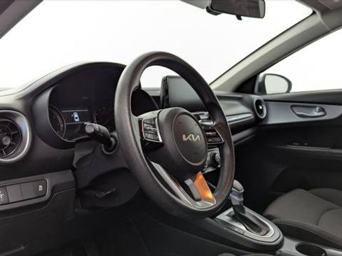 Used 2024 Kia Forte LXS FWD image 22