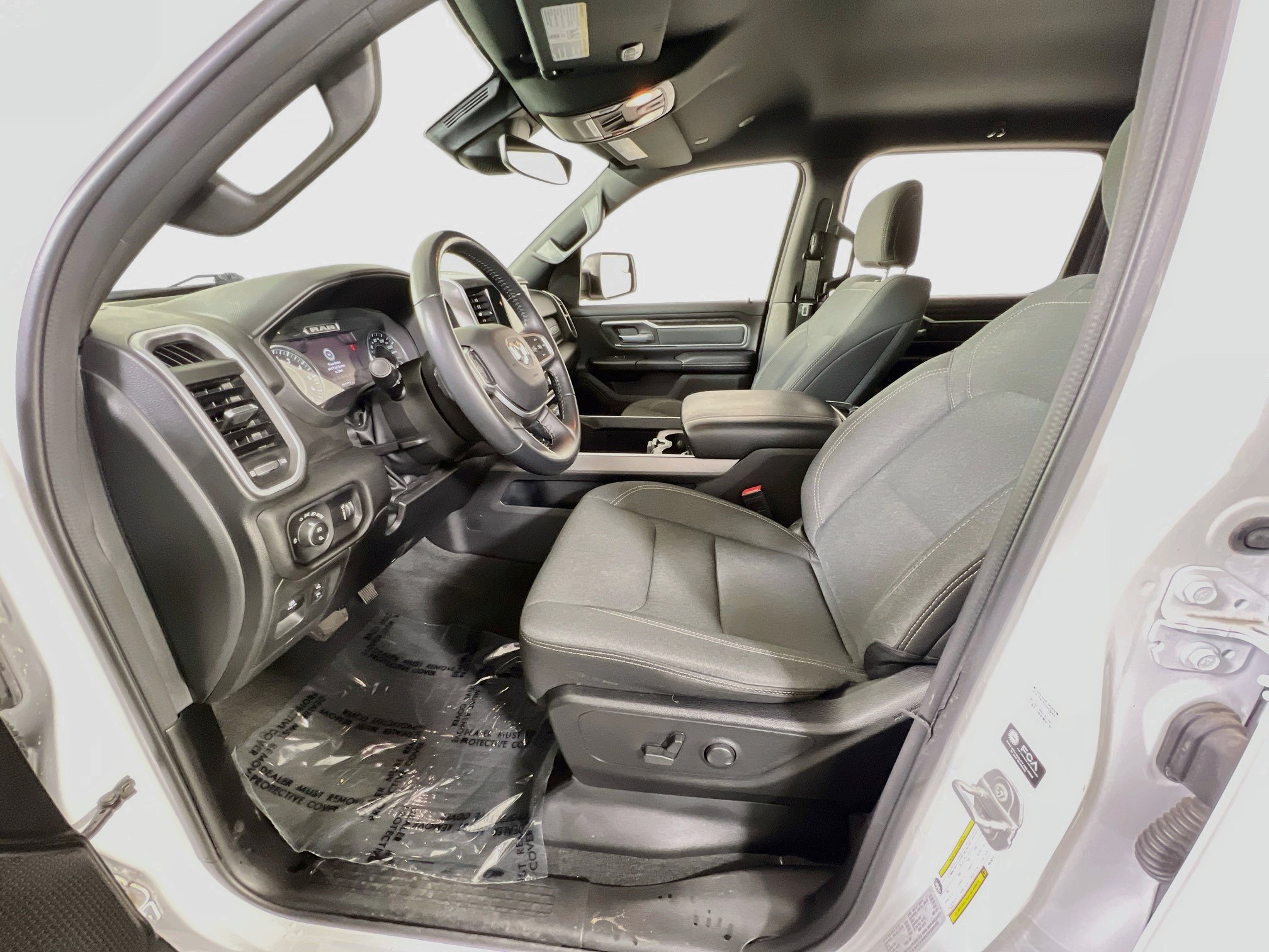 Used 2023 RAM 1500 Big Horn AWD/4WD image 21