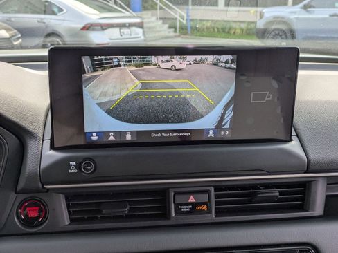 New 2026 Honda Pilot Sport image 13