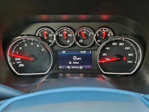 Used 2023 Chevrolet Suburban LS w/ Driver Alert Package image 11