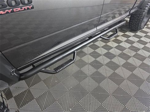 Used 2018 RAM 3500 Big Horn w/ Sport Appearance Group image 10