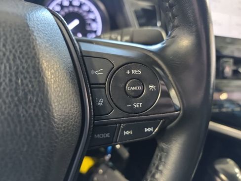 Used 2021 Toyota Camry SE w/ Carpet Mat Package (TMS) image 27