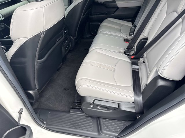 Certified 2025 Honda Pilot EX-L image 13