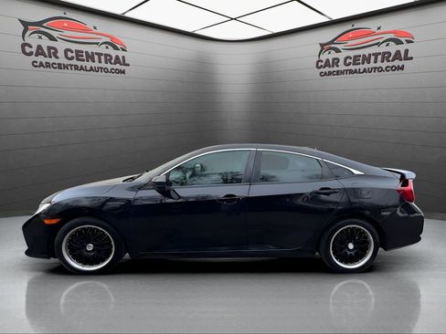 Used 2020 Honda Civic Si image 2