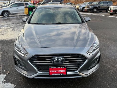 Used 2018 Hyundai Sonata Limited image 11