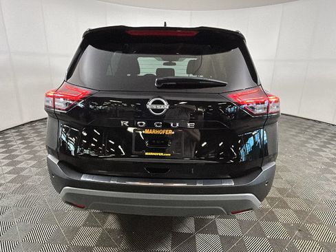 Used 2023 Nissan Rogue FWD image 4