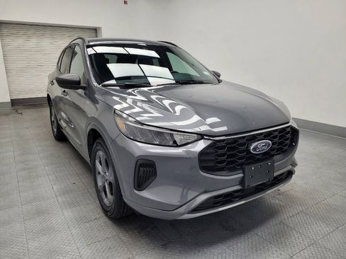 Used 2024 Ford Escape ST-Line image 13