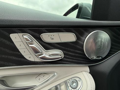 Used 2017 Mercedes-Benz C 300 Sedan image 25