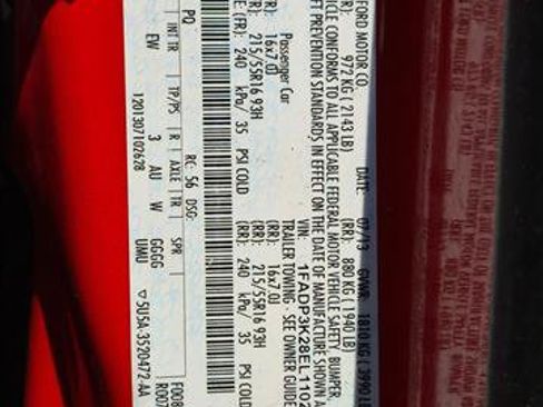 Used 2014 Ford Focus SE w/ SE Winter Package FWD image 24