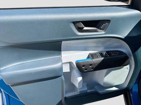 New 2026 Ford Maverick XLT FWD image 12