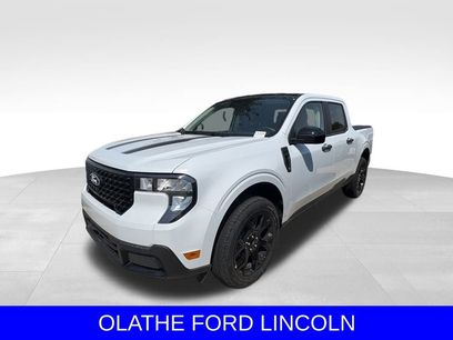New 2025 Ford Maverick XLT w/ Black Appearance Package
