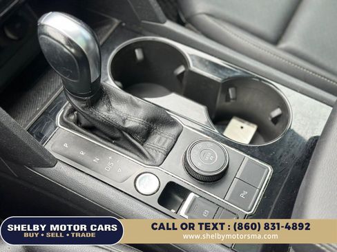 Used 2021 Volkswagen Atlas SEL AWD/4WD image 12
