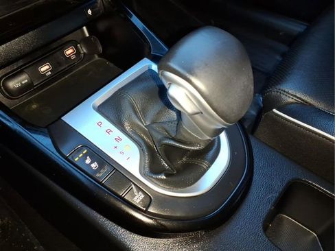 Used 2024 Kia Forte GT-Line w/ GT-Line Premium Package image 22